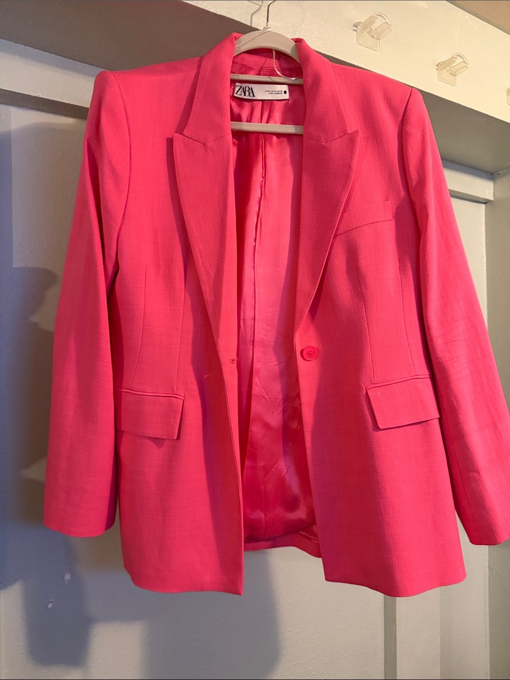 Zara Bright Pink Single-Button Structured Blazer